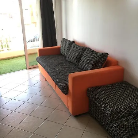 Lorena House * 卡亚俄萨尔瓦赫